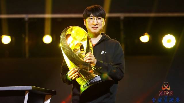 球员以及球 球员以及球