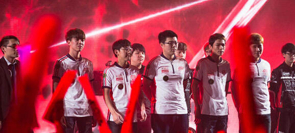 中场密集 中场密集