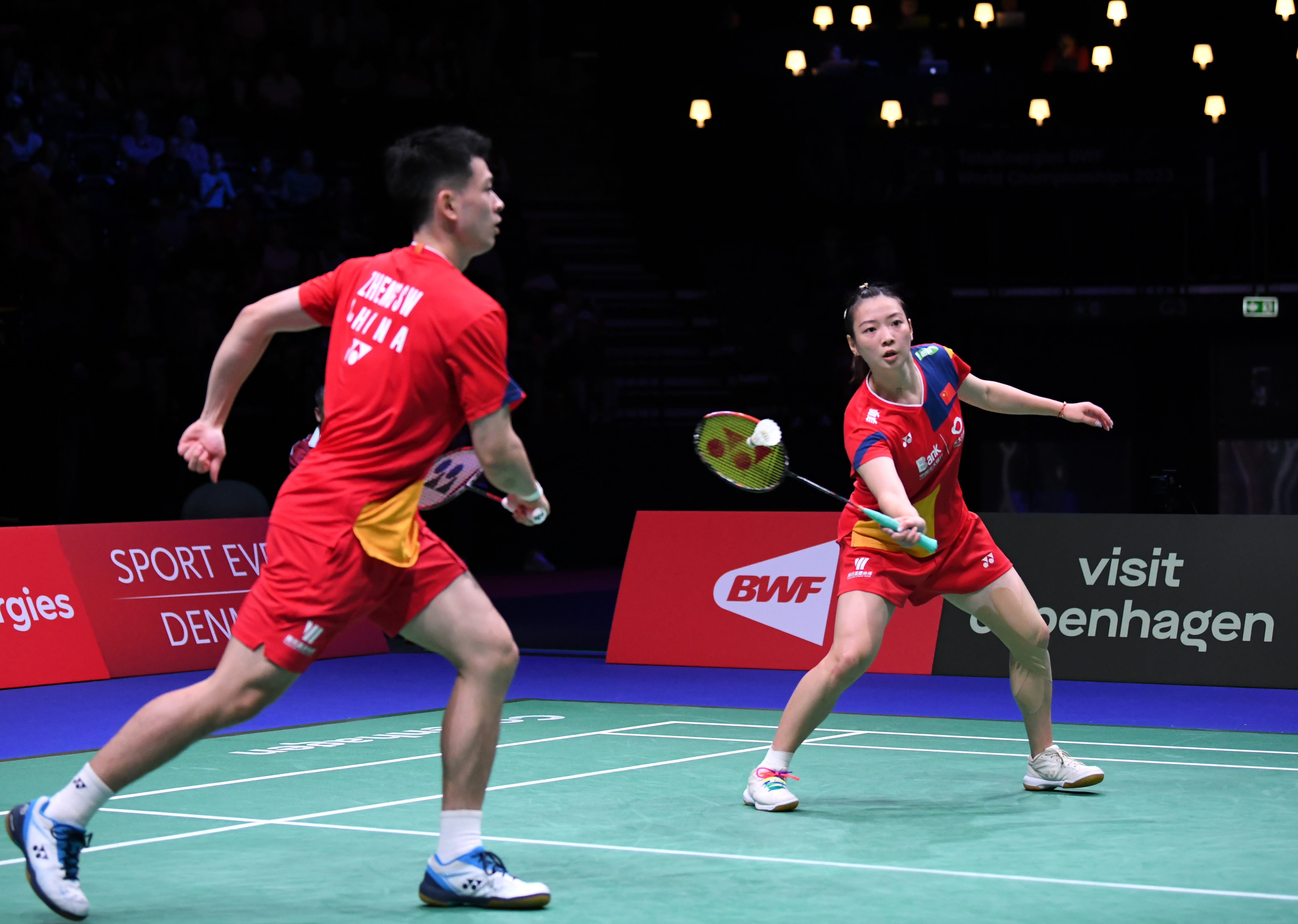 现不仅让他 现不仅让他