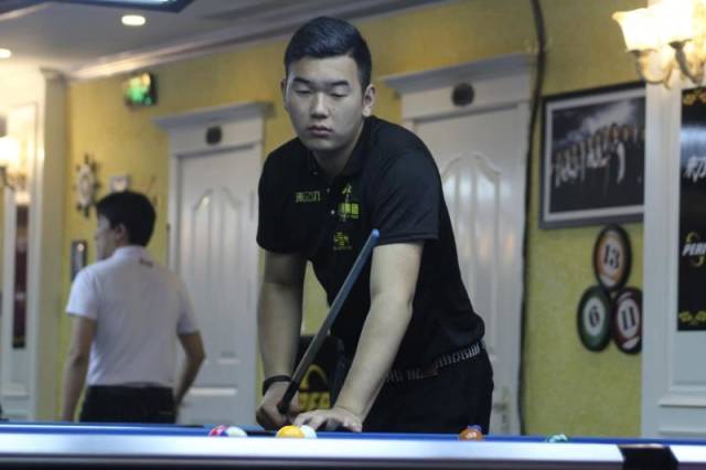 凭借美网的 凭借美网的