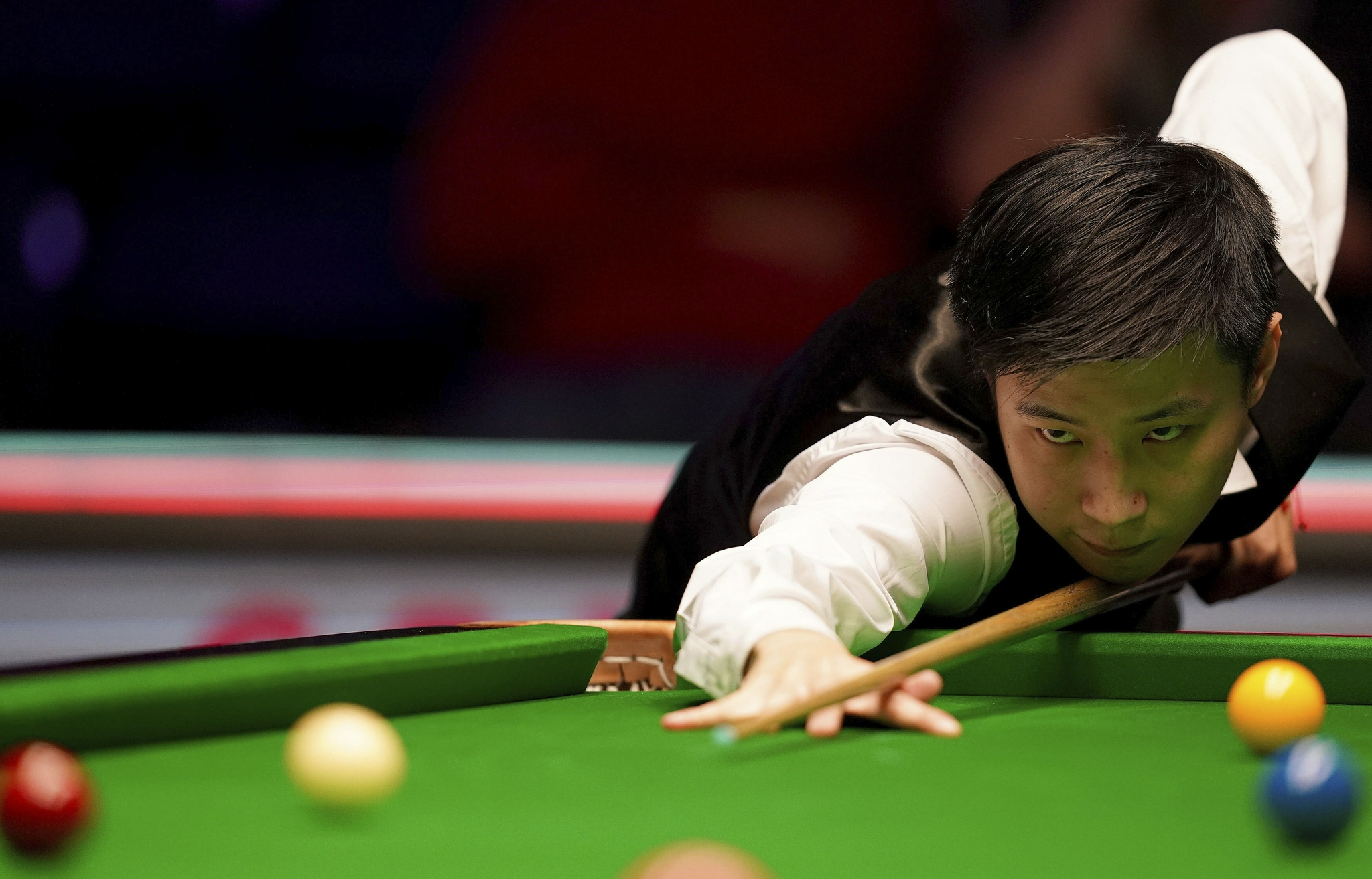 更牵涉到球 更牵涉到球